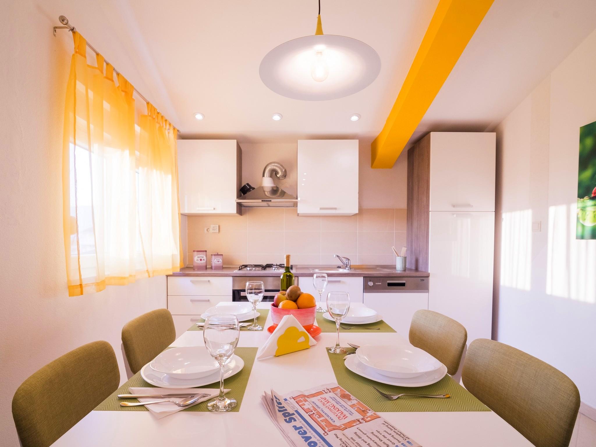 Apartments Iskra Сплит Екстериор снимка